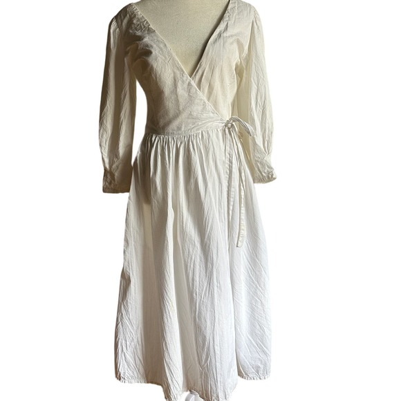 Vintage White Wrap Dress - Picture 1 of 16
